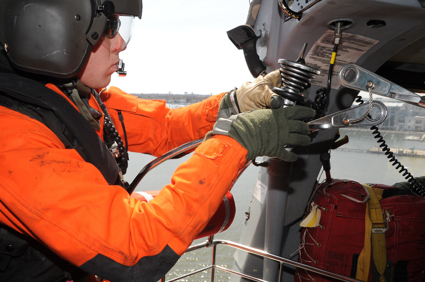 U-Zip-It - Anti-Exposure Helicopter Suit Capital Survival Limited